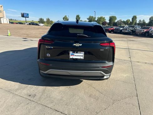 Used 2024 Chevrolet Blazer EV LT AWD/4WD image 36