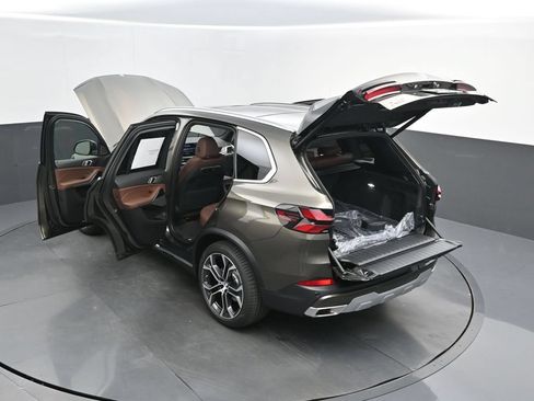 New 2026 BMW X5 xDrive40i AWD/4WD image 54