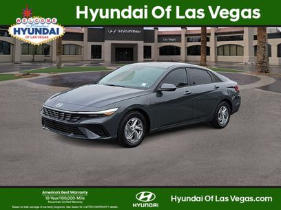 New 2026 Hyundai Elantra SE