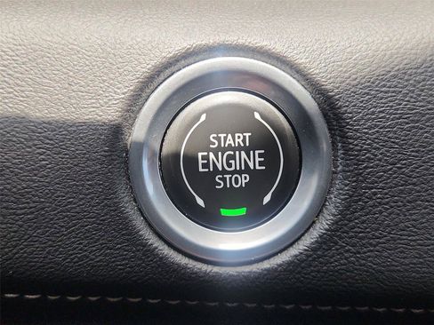 Used 2022 Cadillac Escalade Premium Luxury w/ Performance Package RWD image 16