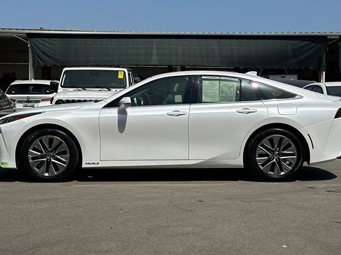 Certified 2022 Toyota Mirai w/ Advanced Technology Package RWD image 7