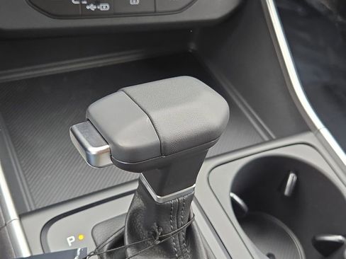 New 2026 Kia Carnival image 23