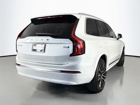 New 2026 Volvo XC90 B6 Plus w/ Protection Package Premier AWD/4WD image 7