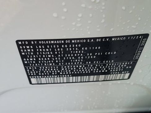 Certified 2024 Volkswagen Tiguan S FWD image 25