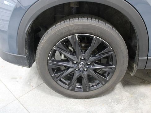 Used 2024 MAZDA CX-5 Carbon Edition image 40