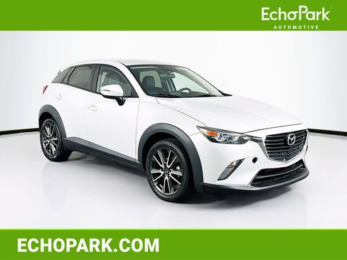 Used 2017 MAZDA CX-3 Touring FWD image 1