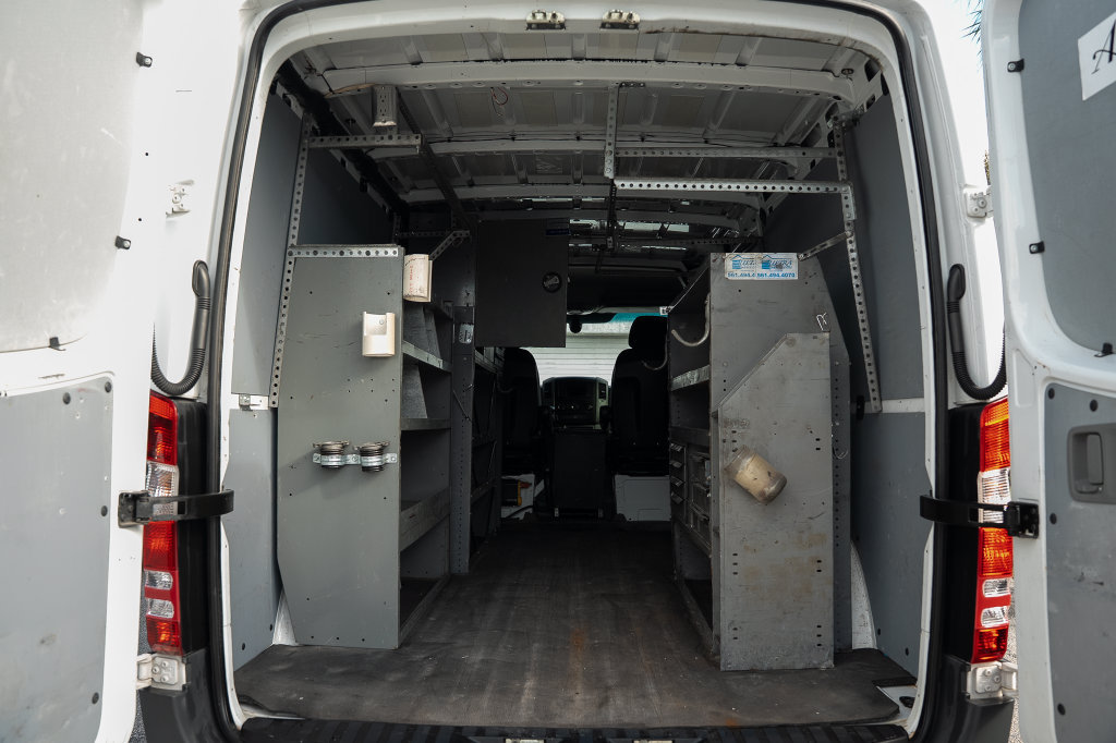 Used 2017 Mercedes-Benz Sprinter 2500 image 32