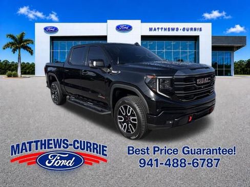 Used 2024 GMC Sierra 1500 AT4 w/ Technology Package AWD/4WD image 1