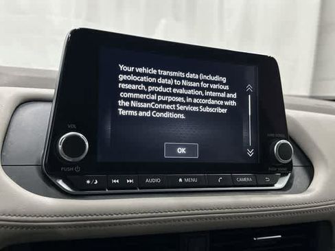 Used 2025 Nissan Rogue SV image 21