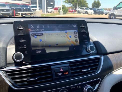 Used 2021 Honda Accord Touring image 34