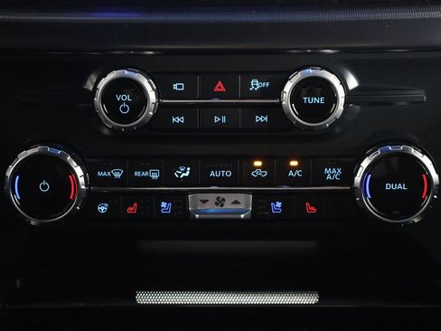 Used 2025 Ford F150 Raptor AWD/4WD image 49