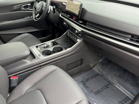 New 2026 Kia Carnival SX Prestige image 14