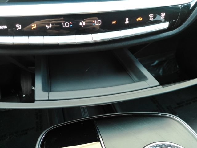 Used 2023 Cadillac Lyriq AWD image 49