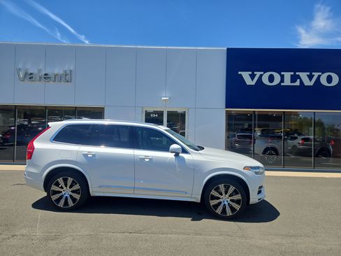 Certified 2025 Volvo XC90 T8 Ultra w/ Protection Package Premier AWD/4WD image 1