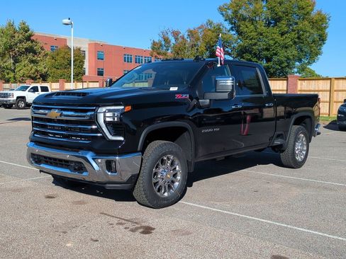 New 2026 Chevrolet Silverado 2500 LTZ w/ LTZ Premium Package image 4
