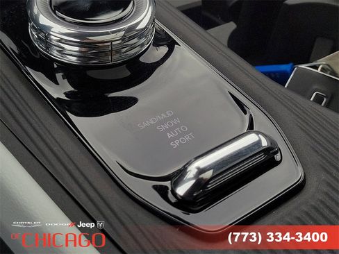 New 2026 Jeep Cherokee Overland image 38