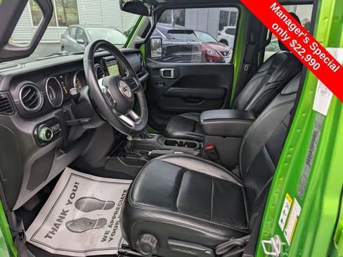 Used 2018 Jeep Wrangler Unlimited Sahara w/ Dual Top Group image 12