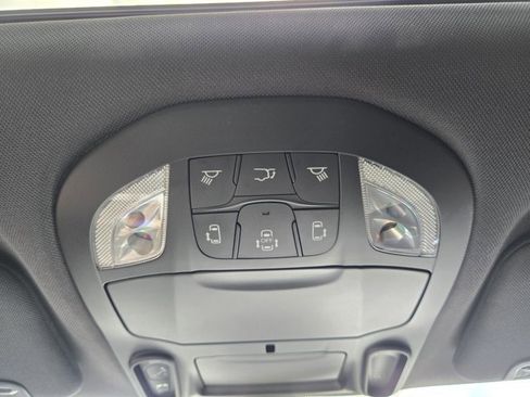 New 2026 Chrysler Pacifica Limited w/ S Appearance Package image 20