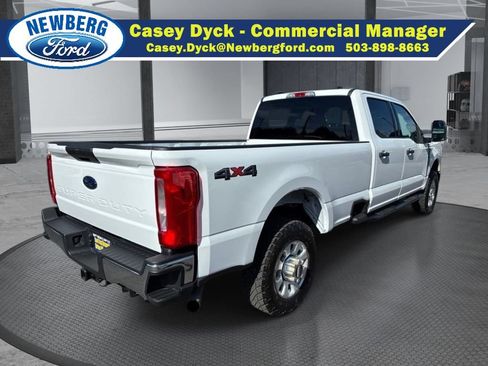 Used 2023 Ford F350 XLT AWD/4WD image 5