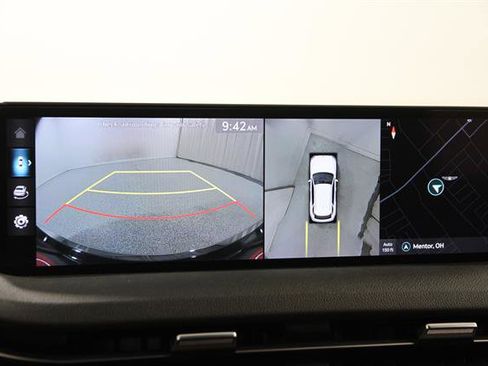 Certified 2022 Genesis GV70 2.5T w/ Advanced Package image 14