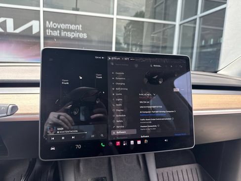 Used 2021 Tesla Model Y Performance AWD/4WD image 4