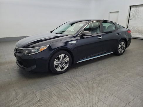 Used 2017 Kia Optima EX image 2