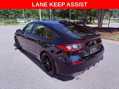 Used 2024 Honda Civic Sport image 5