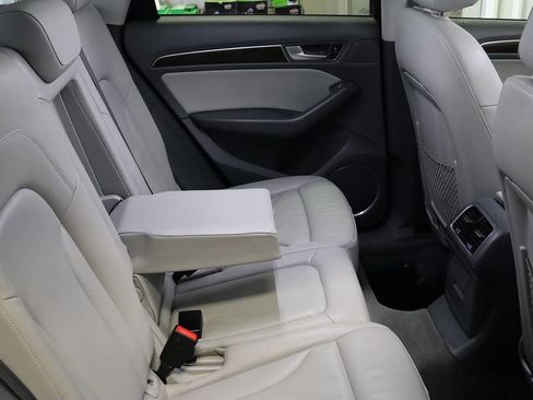 Used 2017 Audi Q5 2.0T Premium Plus AWD/4WD image 30