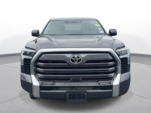 Used 2023 Toyota Tundra Limited AWD/4WD image 3