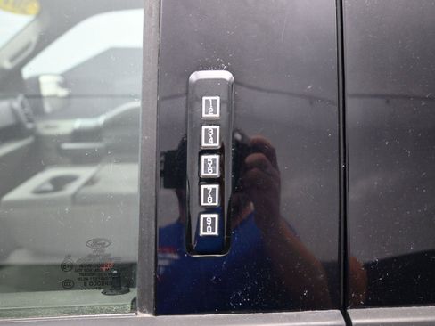 Used 2019 Ford F150 XLT w/ XTR Package image 14