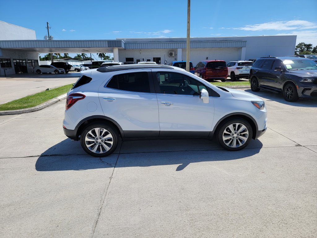 Used 2018 Buick Encore Preferred FWD image 6