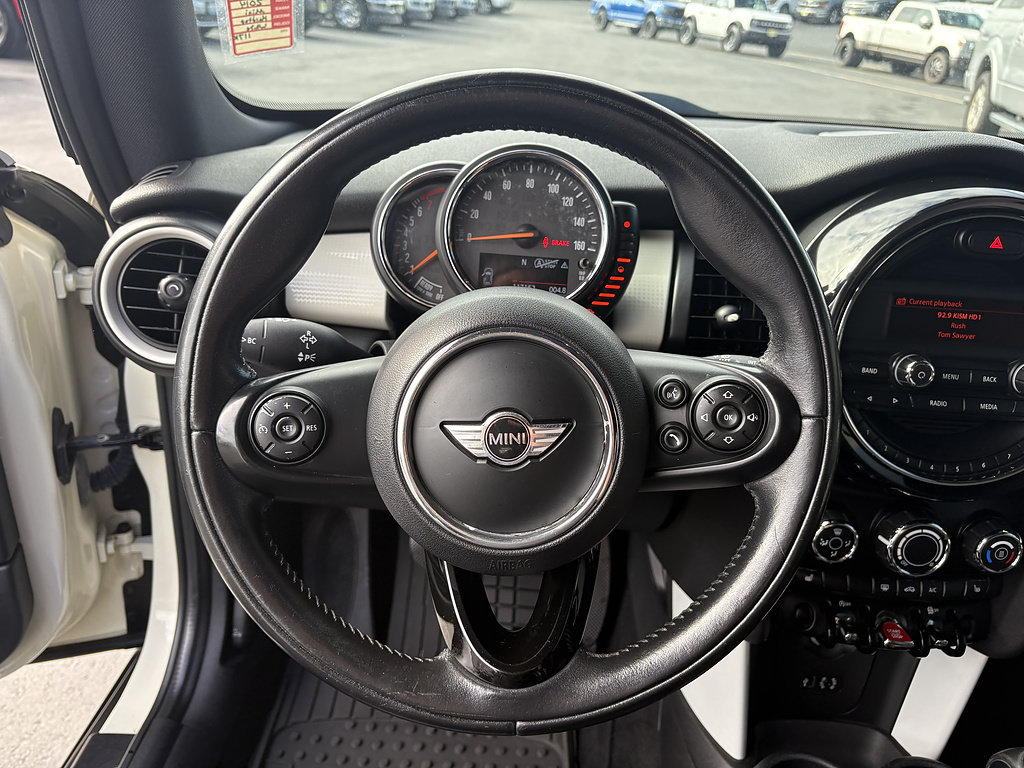 Used 2014 MINI Cooper 2-Door Hardtop FWD image 20