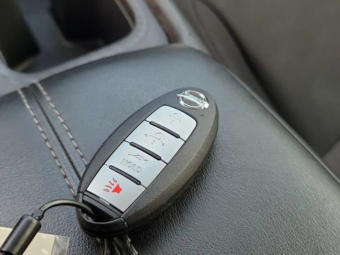Used 2024 Nissan Sentra SV FWD image 42