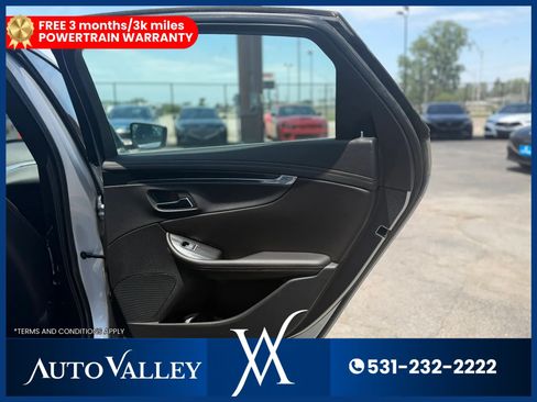 Used 2019 Chevrolet Impala Premier FWD image 17
