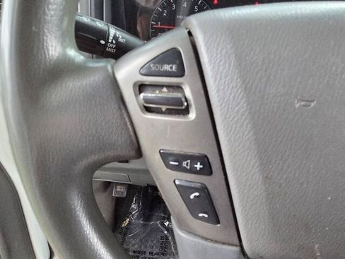 Used 2019 Nissan NV 2500 SV RWD image 9