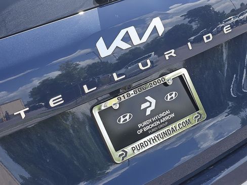 Used 2024 Kia Telluride SX Prestige AWD/4WD image 7