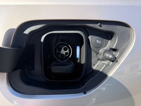 Used 2023 Polestar Polestar 2 w/ Pilot Pack image 48