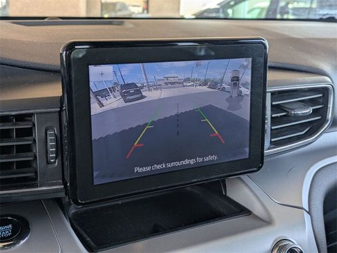 Used 2023 Ford Explorer XLT w/ Equipment Group 202A image 17
