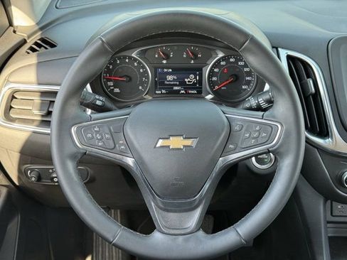 Used 2024 Chevrolet Equinox LT image 13