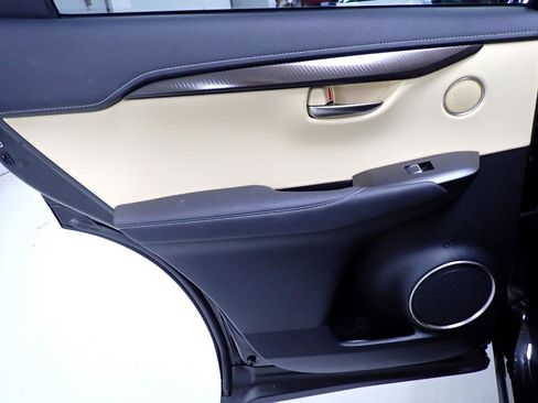 Used 2019 Lexus NX 300h AWD image 10