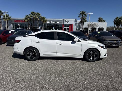 Certified 2022 Nissan Sentra SV w/ All-Weather Package image 2