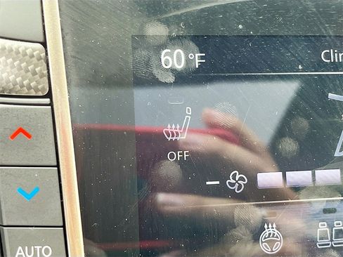 Used 2022 INFINITI Q60 Red Sport 400 w/ Proactive Package image 21