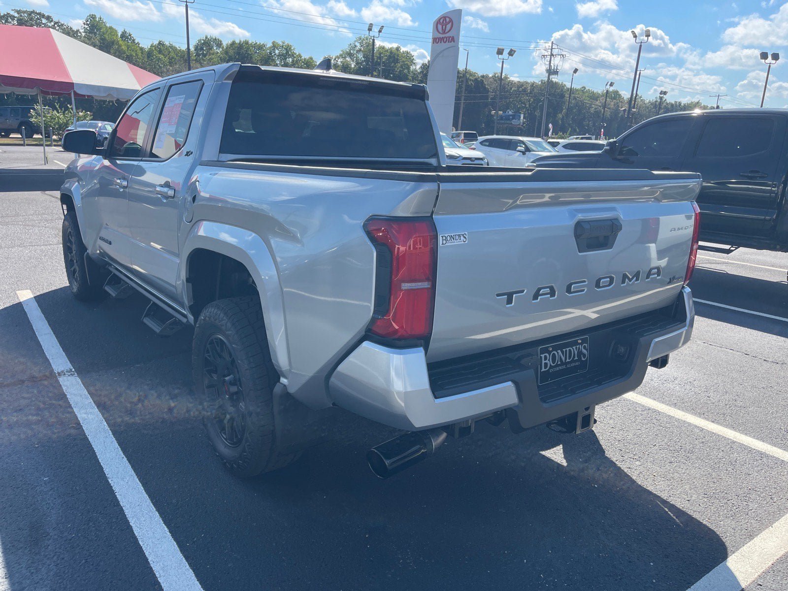 New 2026 Toyota Tacoma SR5 RWD image 11