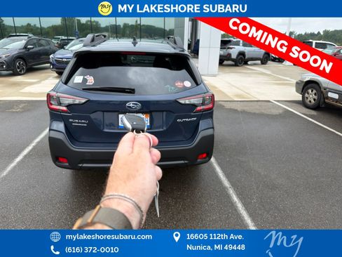 Certified 2023 Subaru Outback Premium AWD/4WD image 11