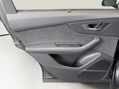 New 2026 Audi SQ7 Premium Plus image 25