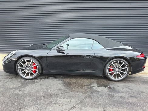 Used 2012 Porsche 911 Carrera S image 2