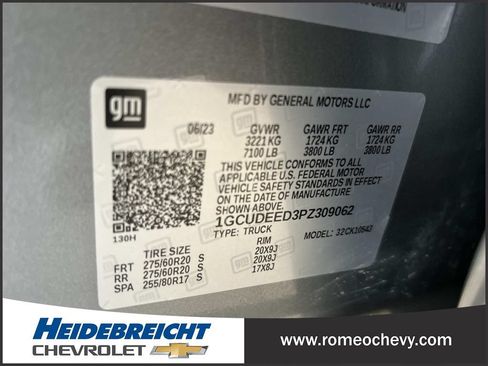 Used 2023 Chevrolet Silverado 1500 RST w/ Convenience Package II AWD/4WD image 8