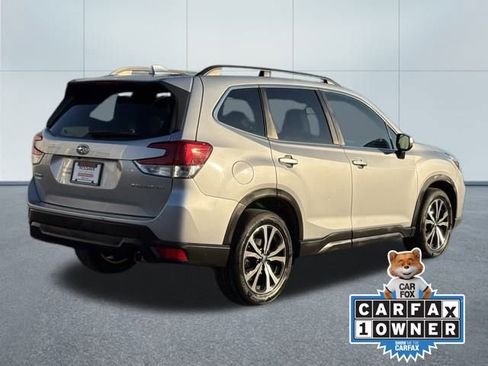 Used 2021 Subaru Forester Limited image 3