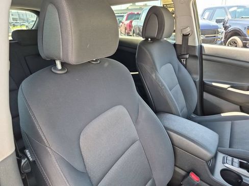 Used 2018 Hyundai Tucson Sport FWD image 32