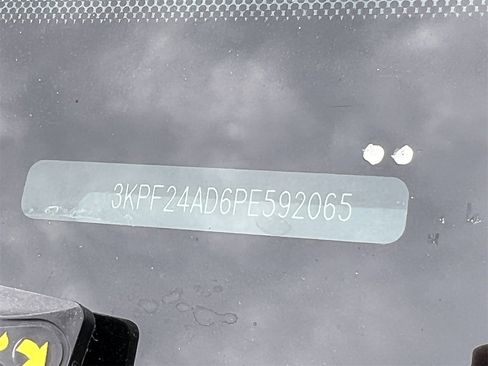 Used 2023 Kia Forte LXS image 26